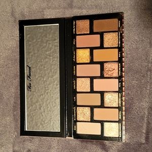 Too Faced Born This Way The Natural Nudes eyeshadow palette